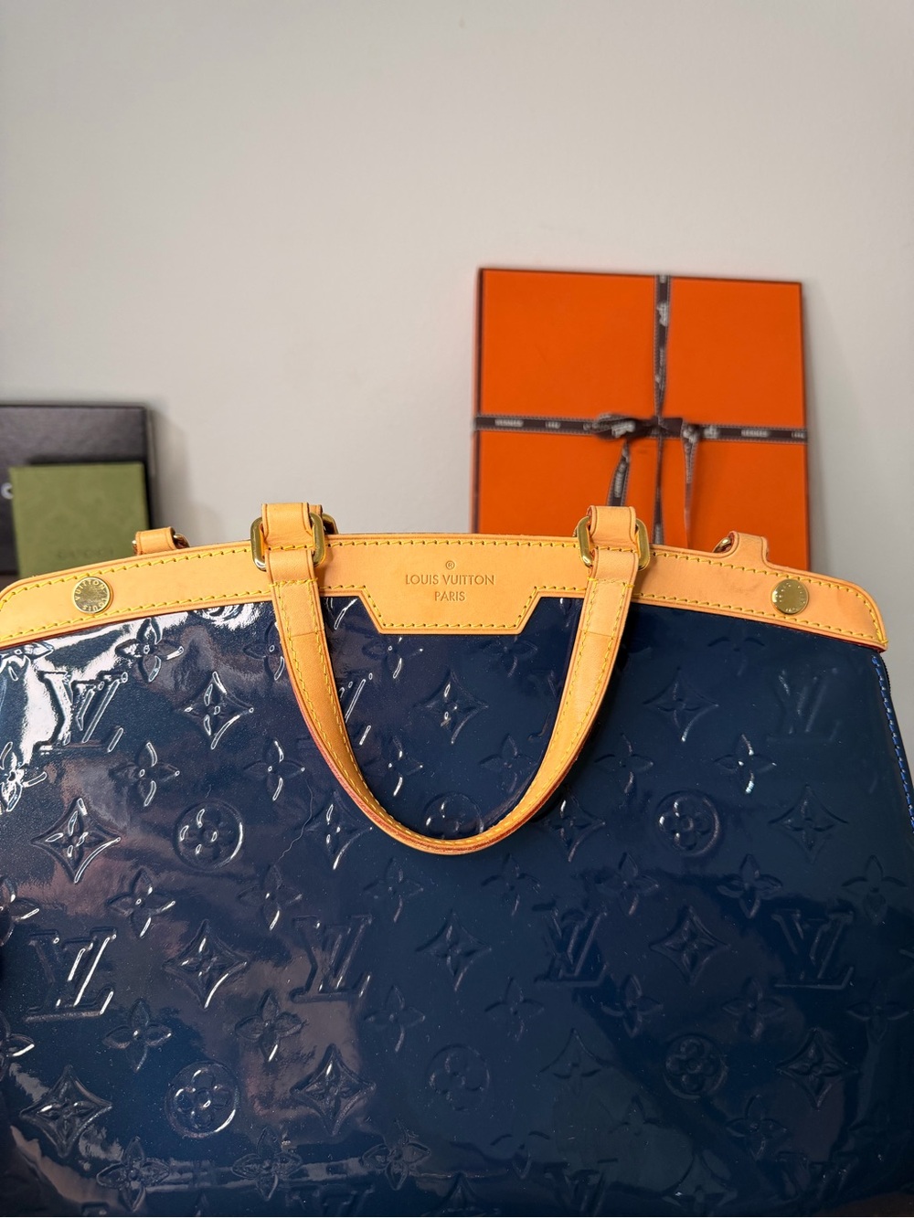 Authentic Louis Vuitton Navy Vernis Brea - Picture 4 of 15